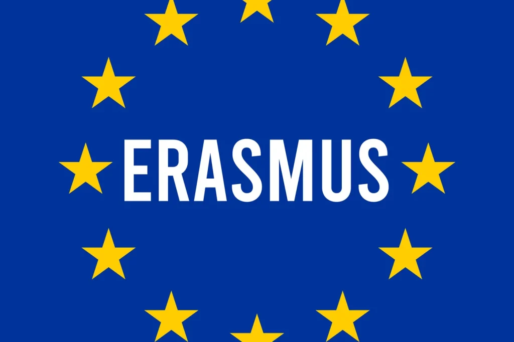 Drapeau Erasmus – Lycée polyvalent La Hotoie Amiens