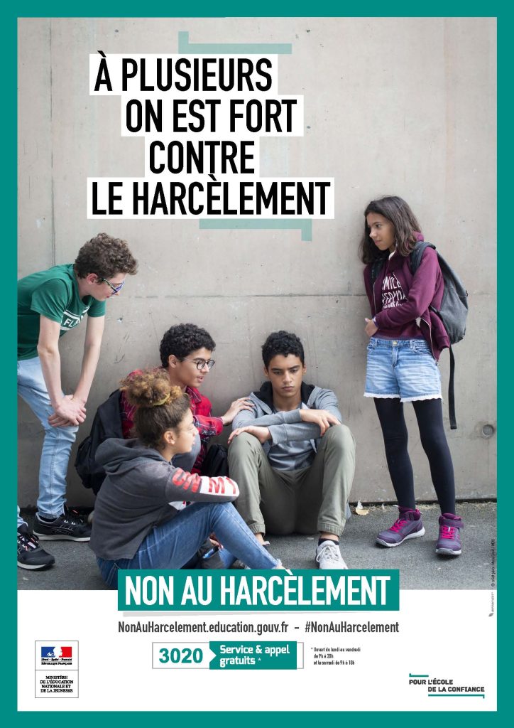 Affiche non au harcèlement – Lycée polyvalent La Hotoie Amiens